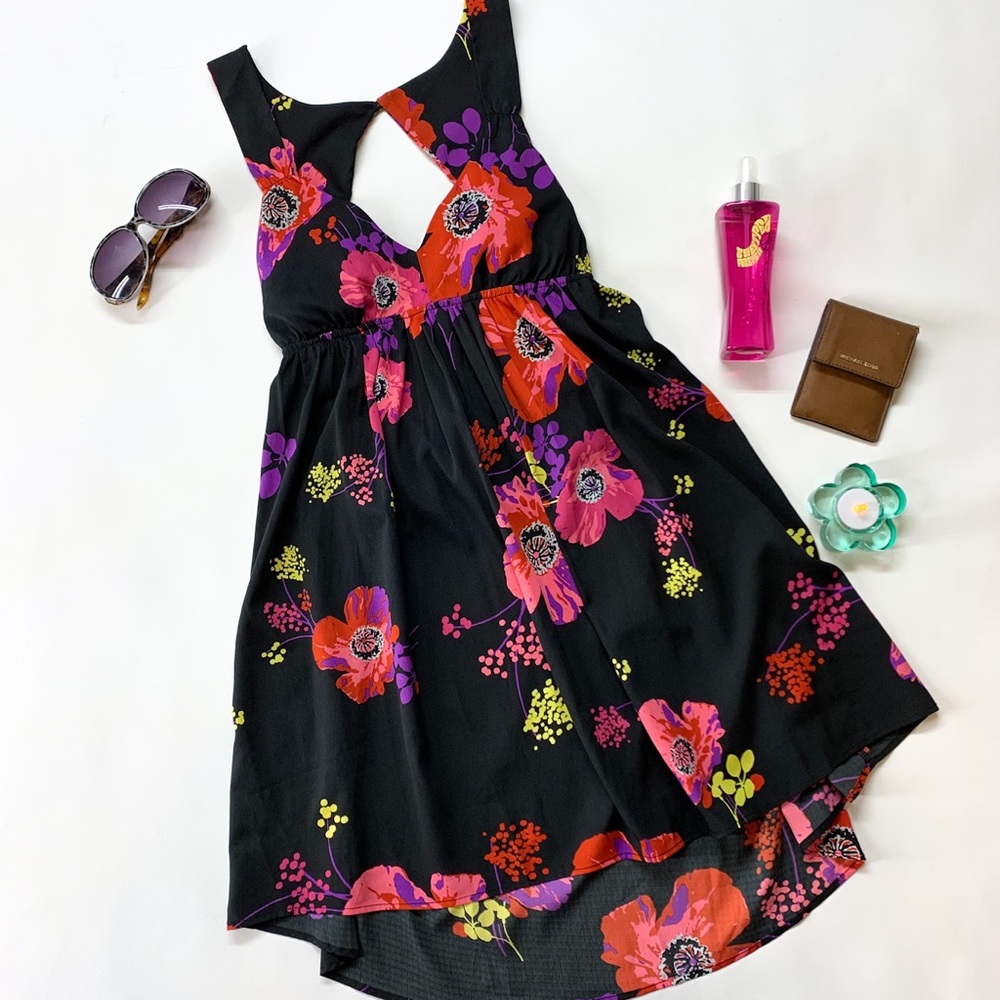 Roxy Love Seeker Dress Lined High Low Empire Waist V Neck Flirty Full Skirt